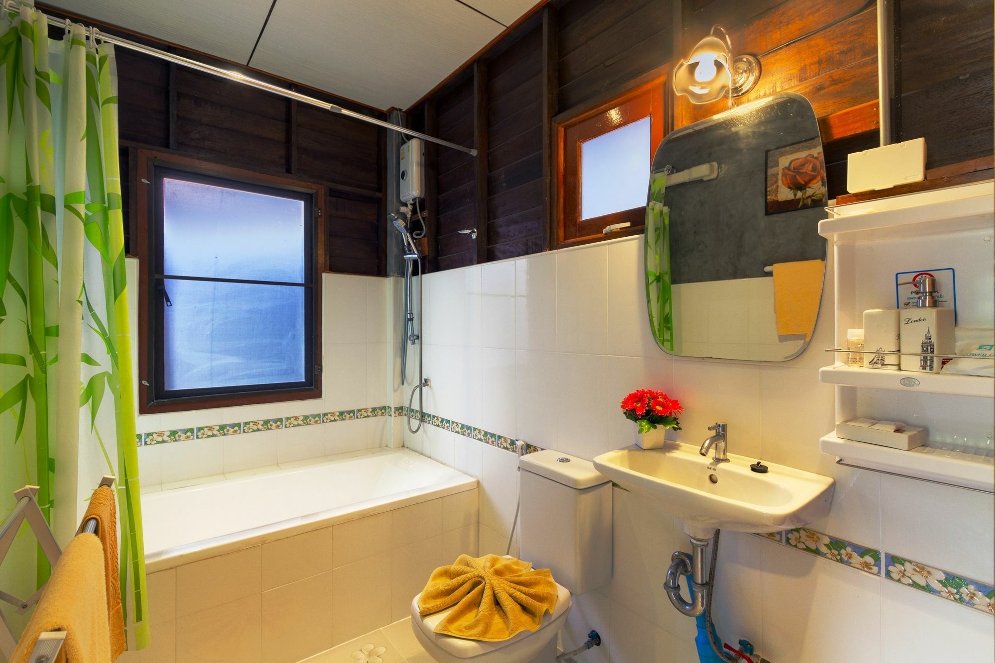 Kanya Cozy Bungalows Kata Esterno foto