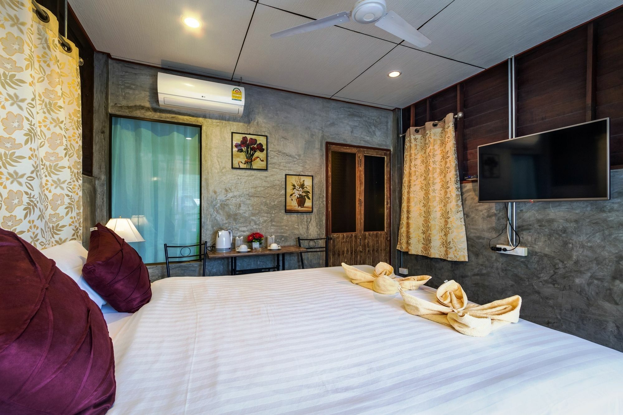 Kanya Cozy Bungalows Kata Esterno foto